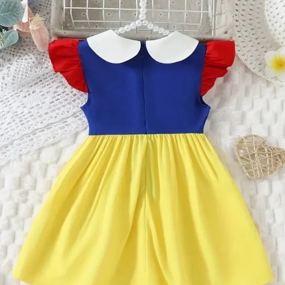 Dress up pretend dress Snow white inspired size 4-5 years - Picture 2 of 5